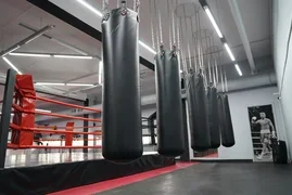 dsc04409-min.max-320x180.format-webp.webp