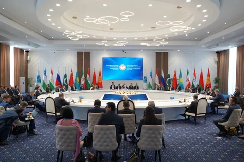 ef428ac4-a415-.max-2560x1440.format-webp.jpegquality-90.webp