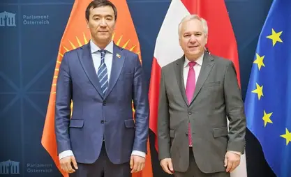 Mederbek Aliev, Avusturya Parlamentosu Başkanı ile görüştü