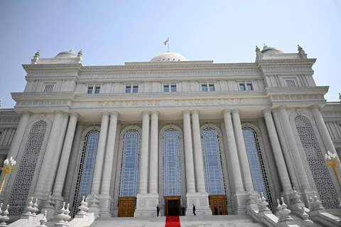 image15_jIaivP.max-2560x1440.format-webp.jpegquality-90.webp