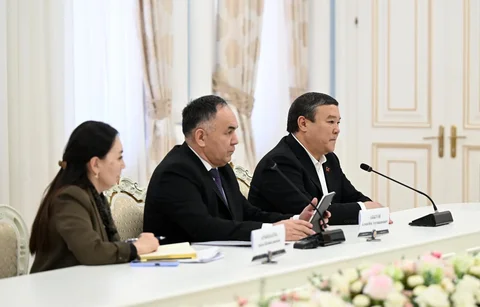 image4_GfTAFmU.max-2560x1440.format-webp.jpegquality-90.webp
