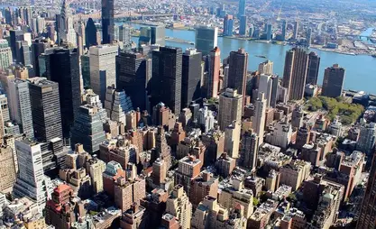 New York'ta, anormal sıcaklık nedeniyle asfalt erimeye başladı