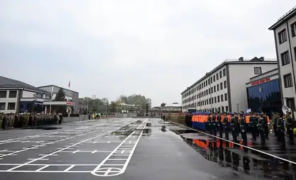 Kırgızistan, askeri kampları yeniliyor ve askerlerin sosyal sorunlarını ele alıyor