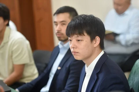 photo_52583900_xOsfn8n.max-2560x1440.format-webp.jpegquality-90.webp