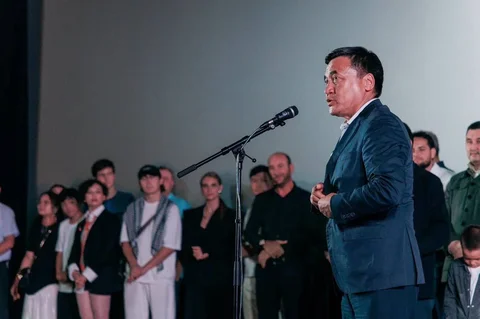photo_52850898_PSWp7qW.max-2560x1440.format-webp.jpegquality-90.webp