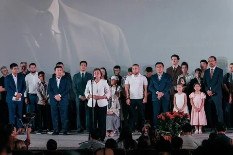 photo_52850898_xLC64eC.max-2560x1440.format-webp.jpegquality-90.webp