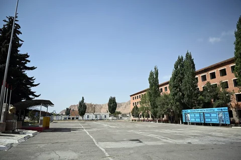 photo_53301047_MBKb4WR.max-2560x1440.format-webp.jpegquality-90.webp