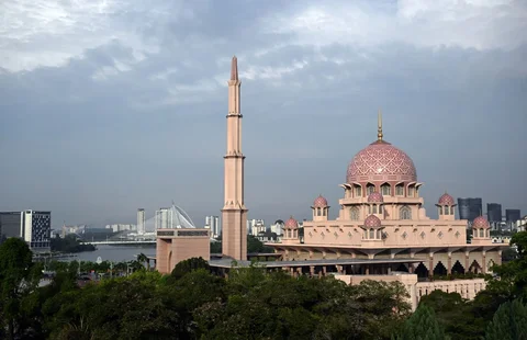 photo_53953795_AP7mN0s.max-2560x1440.format-webp.jpegquality-90.webp