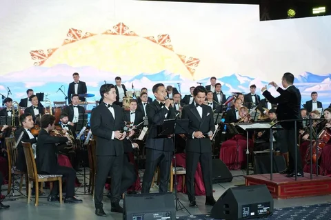 photo_54226640_pHdKZFJ.max-2560x1440.format-webp.jpegquality-90.webp