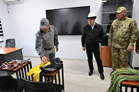 photo_54742330_NRecMxE.max-2560x1440.format-webp.jpegquality-90.webp